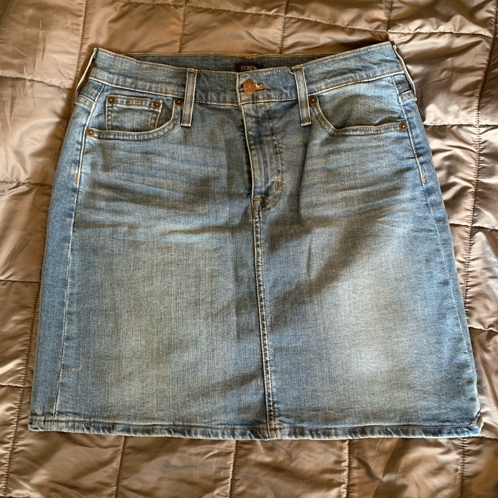 J. Crew denim skirt size 4 *LIKE NEW*